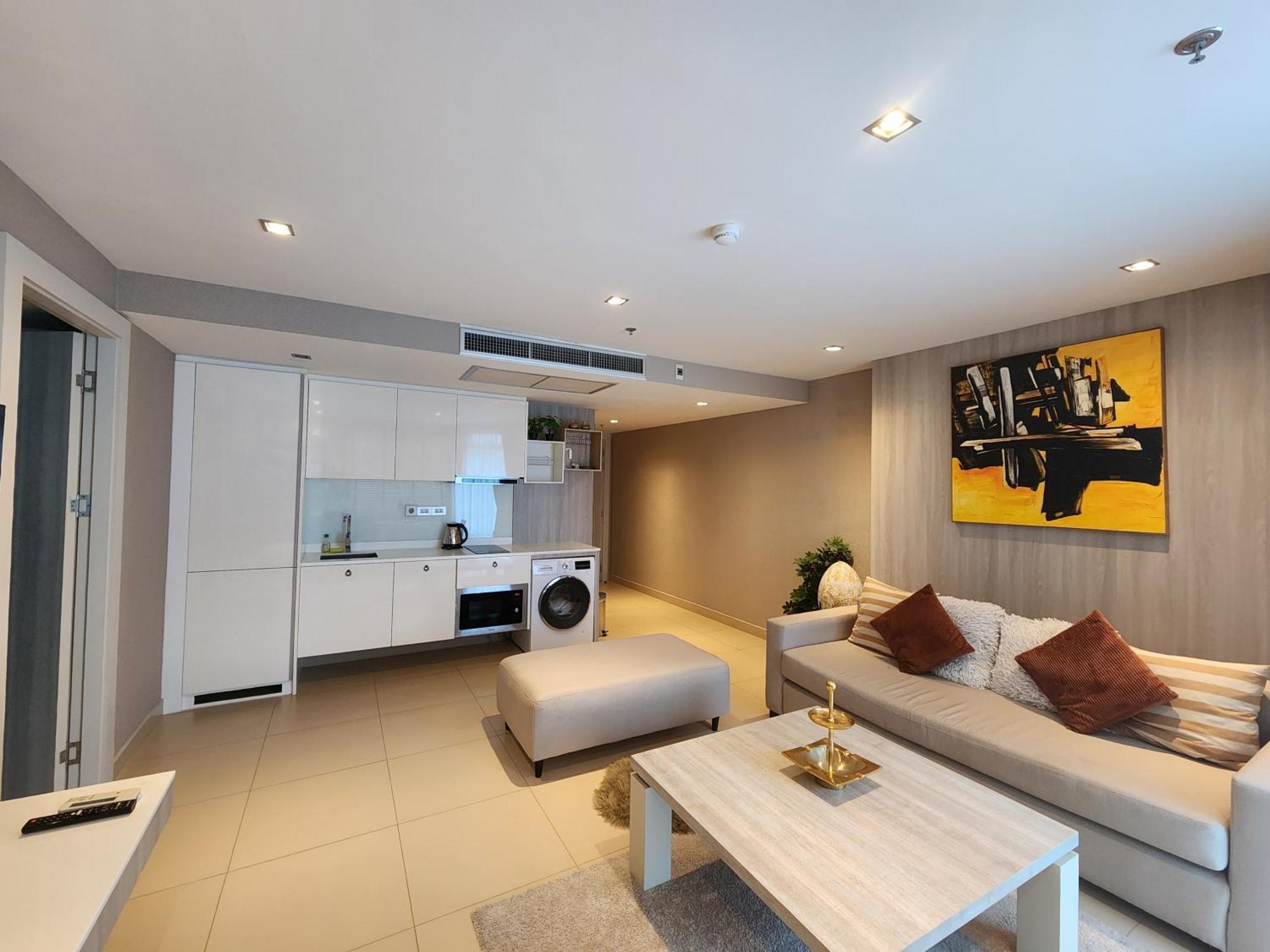 Sands Pratamnak Pattaya Room photo