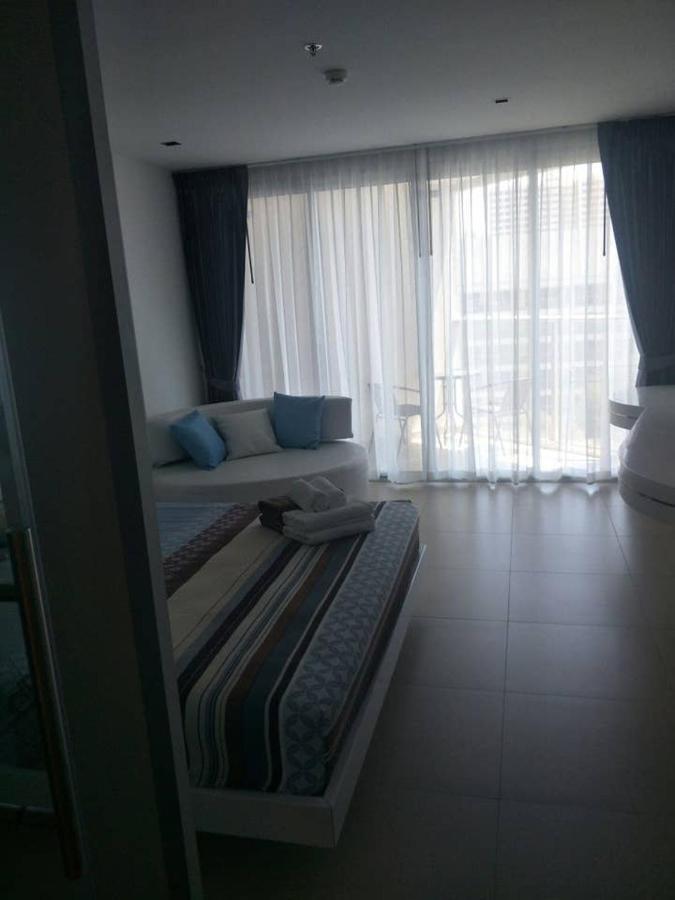 Sands Pratamnak Pattaya Exterior photo